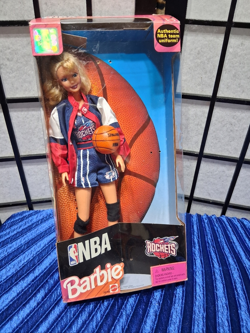 1998 : Barbie NBA Houston Rockets - Picture 3 of 16